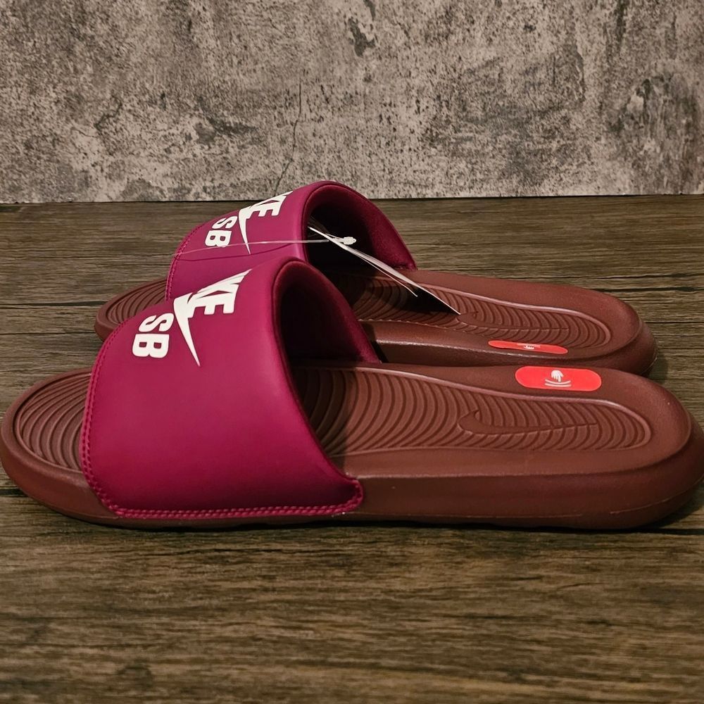 Nike SB slides - Picture 3 of 4